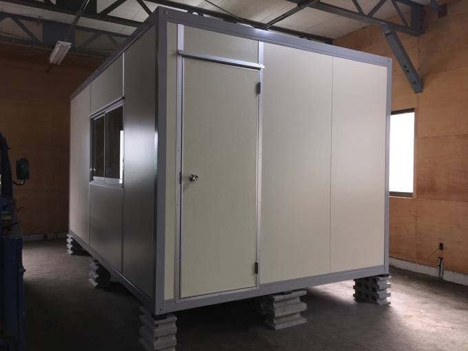 東京都豊島区　パネルハウス(プレハブ)