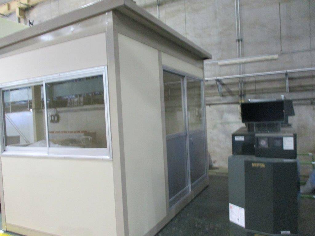 神奈川県厚木市　パネルハウス(プレハブ)　工場内休憩室