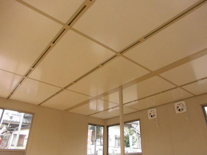 神奈川県横浜市　パネルハウス(プレハブ)