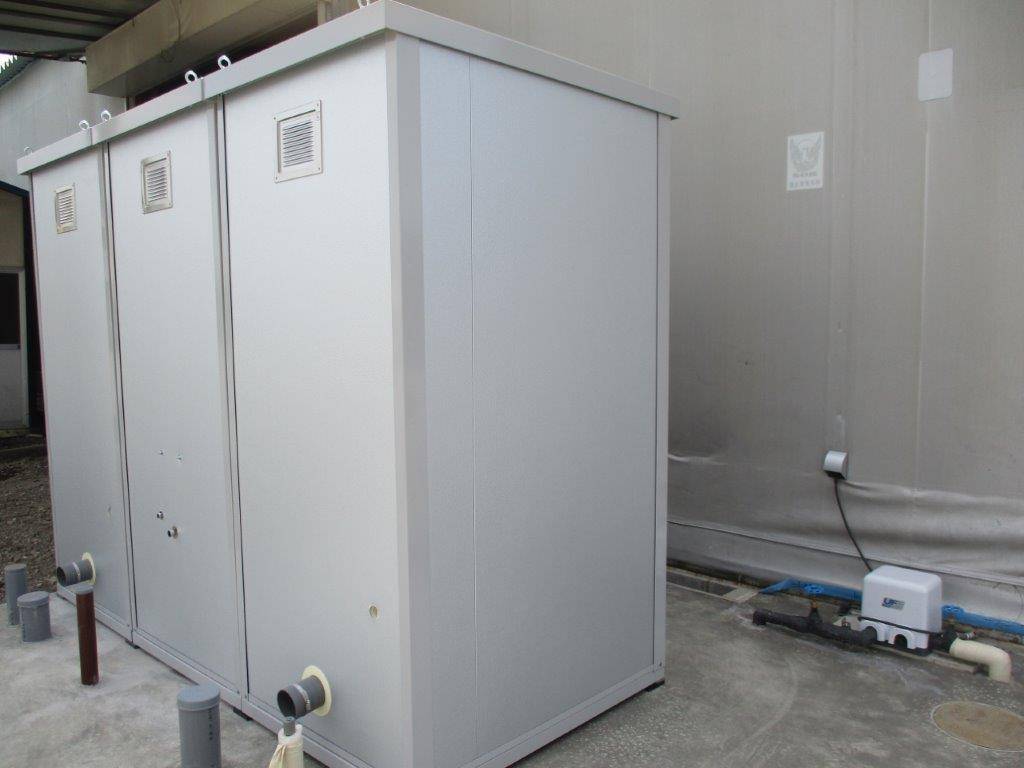 埼玉県春日部市　会社トイレ　仮設トイレ