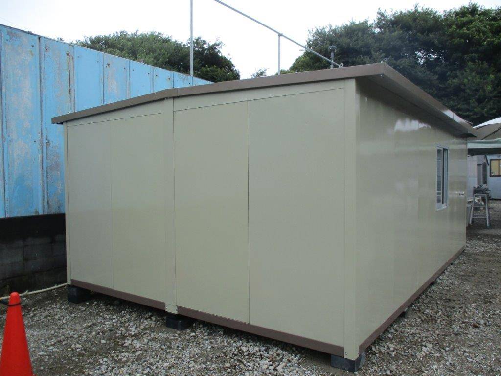 千葉県船橋市　パネルハウス(プレハブ)　会社倉庫