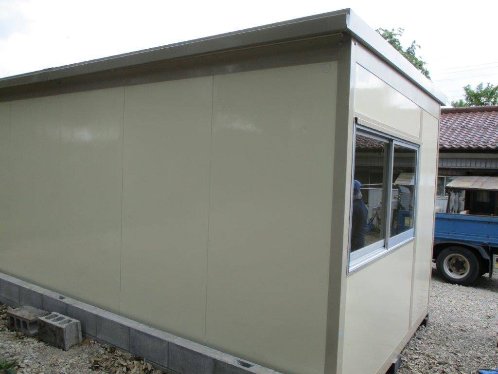 埼玉県所沢市　パネルハウス(プレハブ)