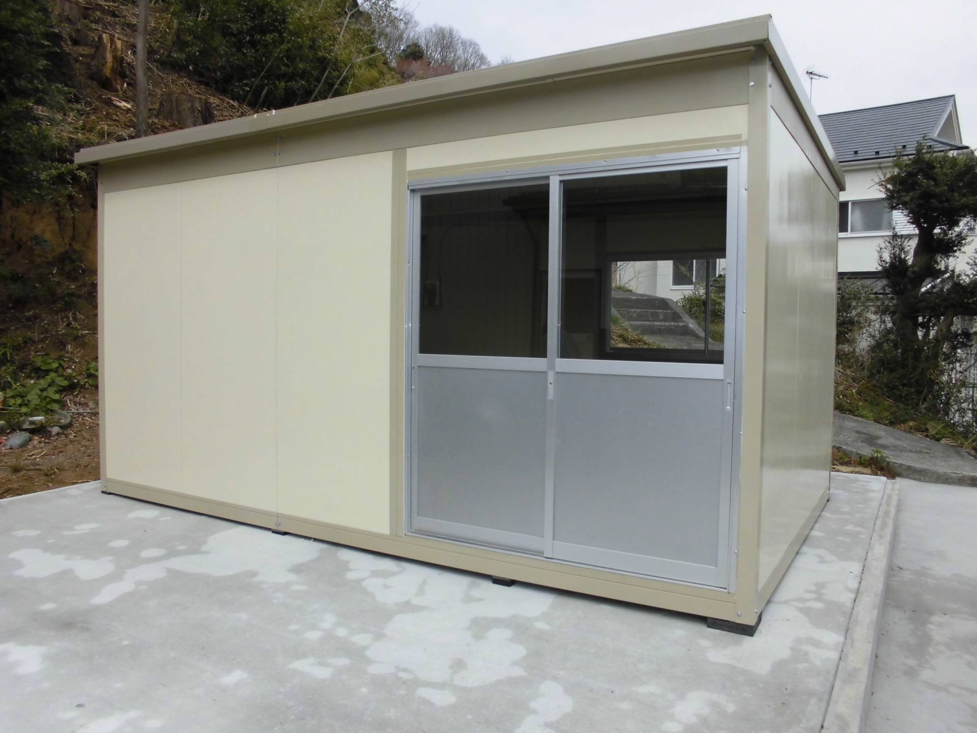 東京都町田市　パネルハウス(プレハブ)