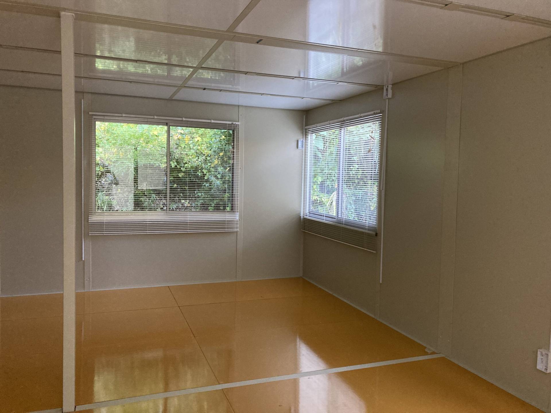 東京都町田市　パネルハウス(プレハブ)