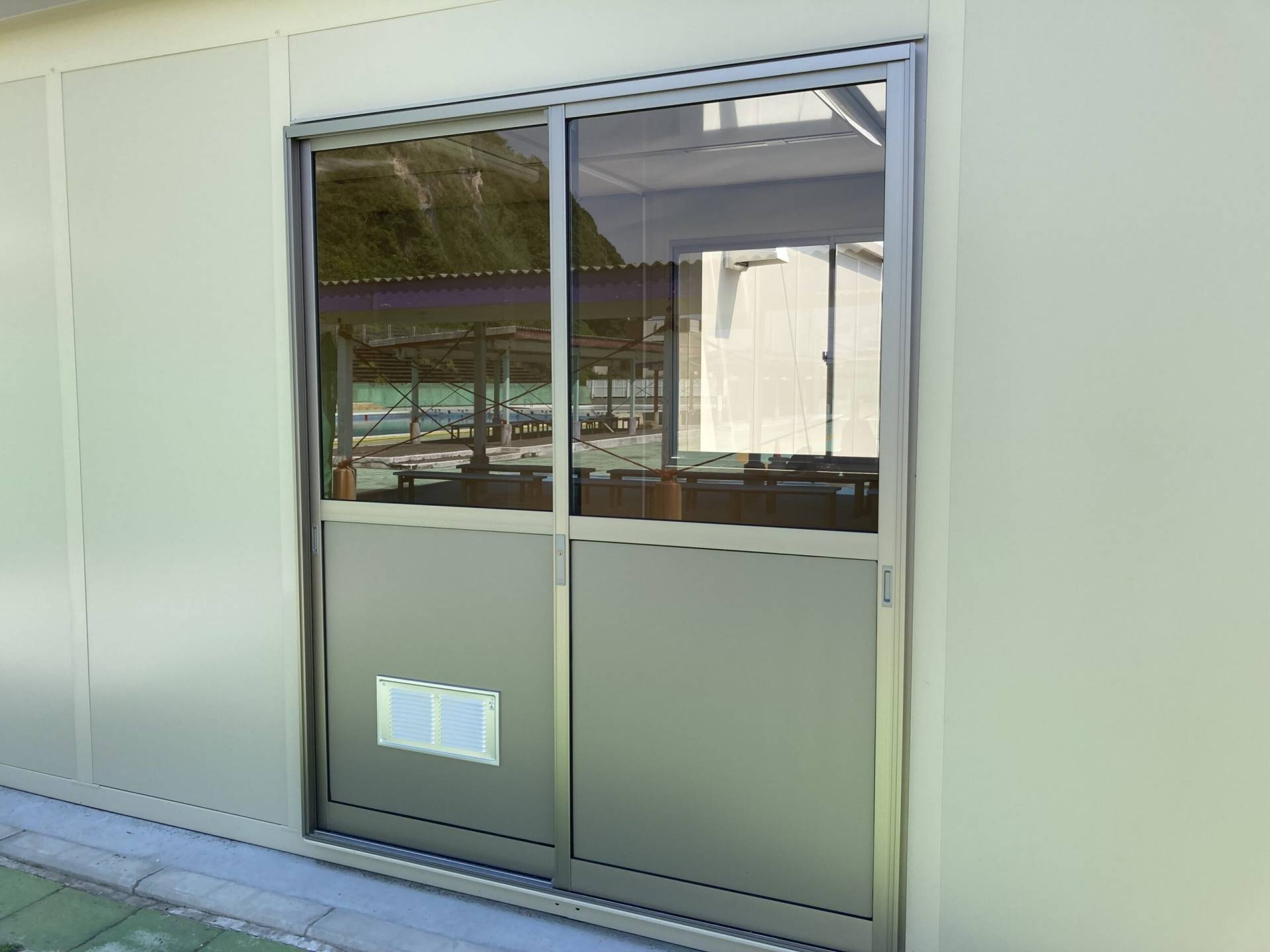 神奈川県鎌倉市　パネルハウス(プレハブ)