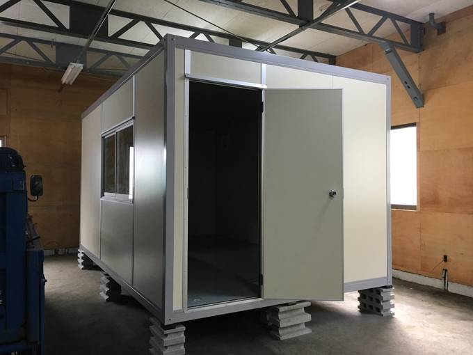 東京都豊島区　パネルハウス(プレハブ)