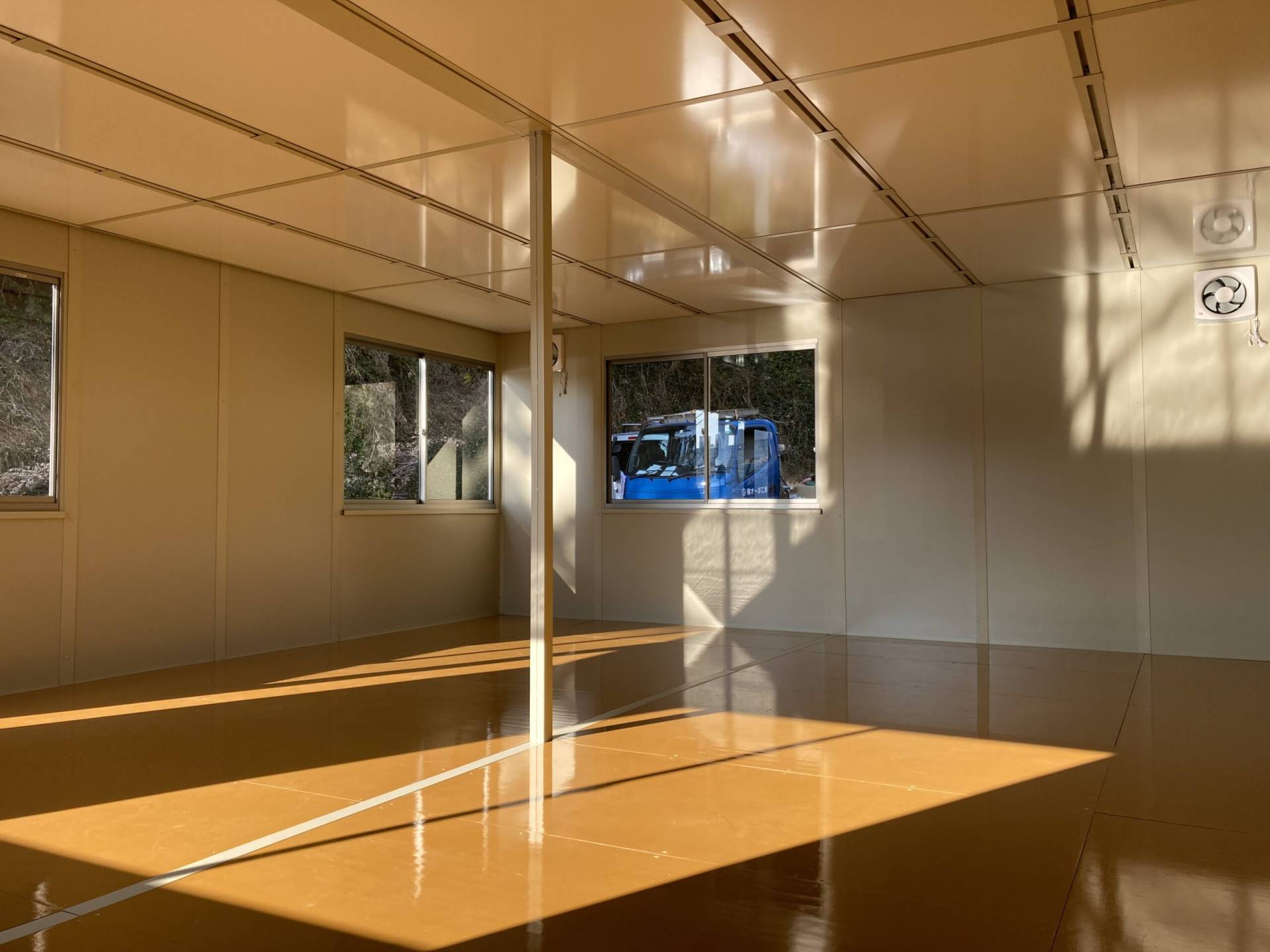 神奈川県三浦市　パネルハウス(プレハブ)