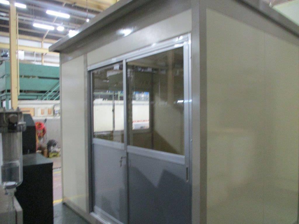 神奈川県厚木市　パネルハウス(プレハブ)　工場内休憩室