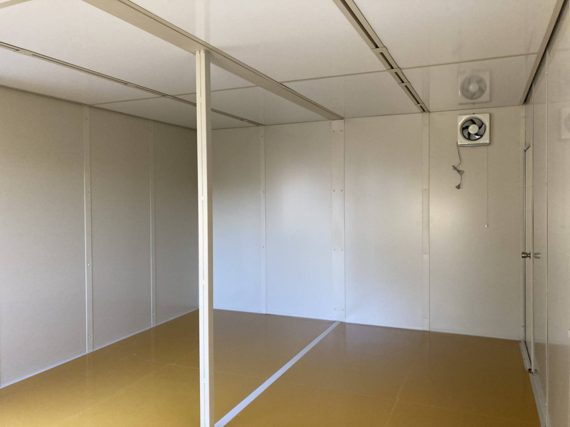 神奈川県小田原市　パネルハウス(プレハブ)