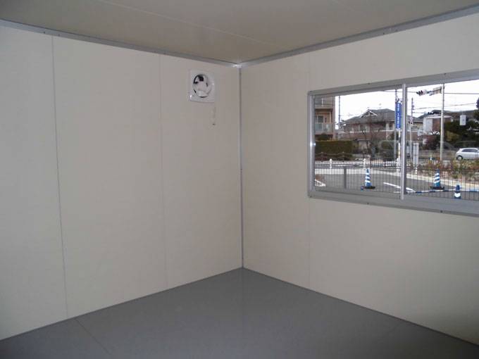 東京都東久留米市　S社　パネルハウス(プレハブ)