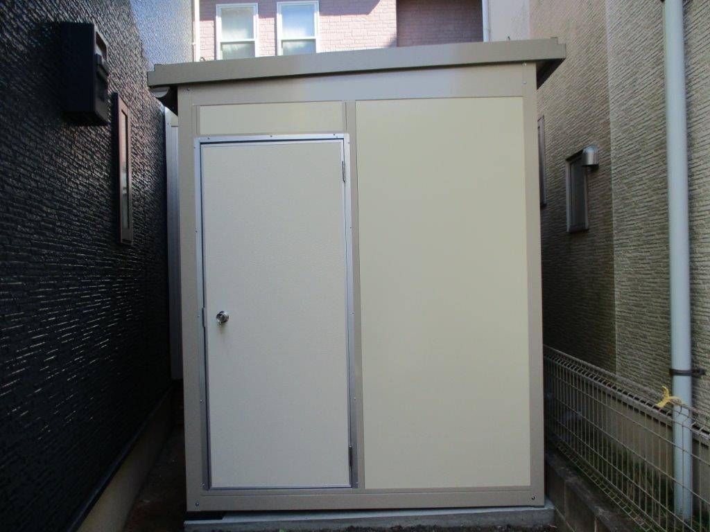 神奈川県座間市　パネルハウス(プレハブ)　自宅離れ