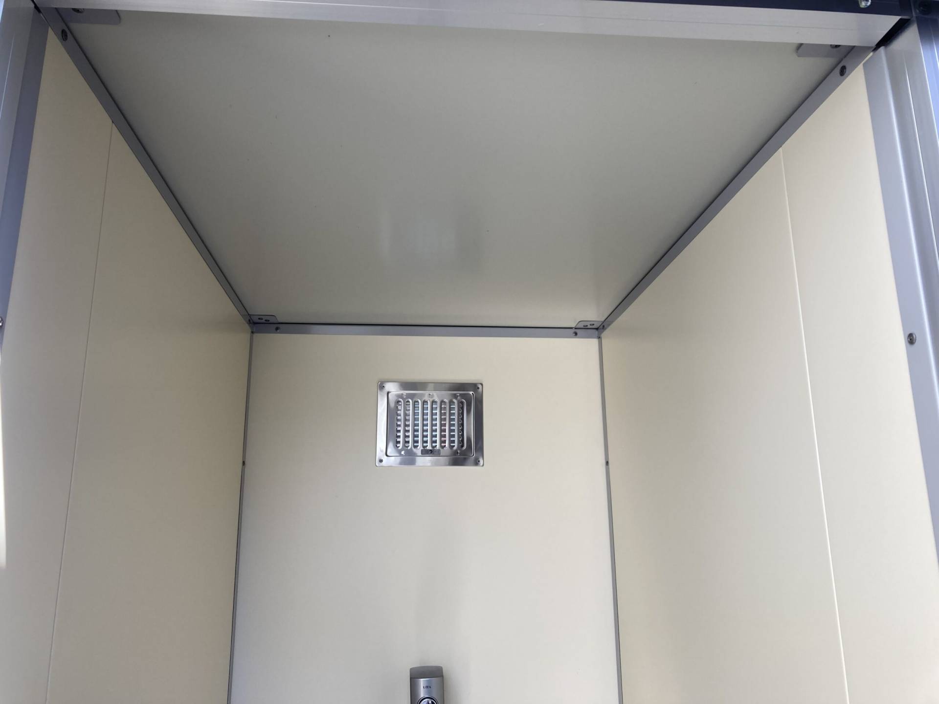 東京都墨田区　会社トイレ