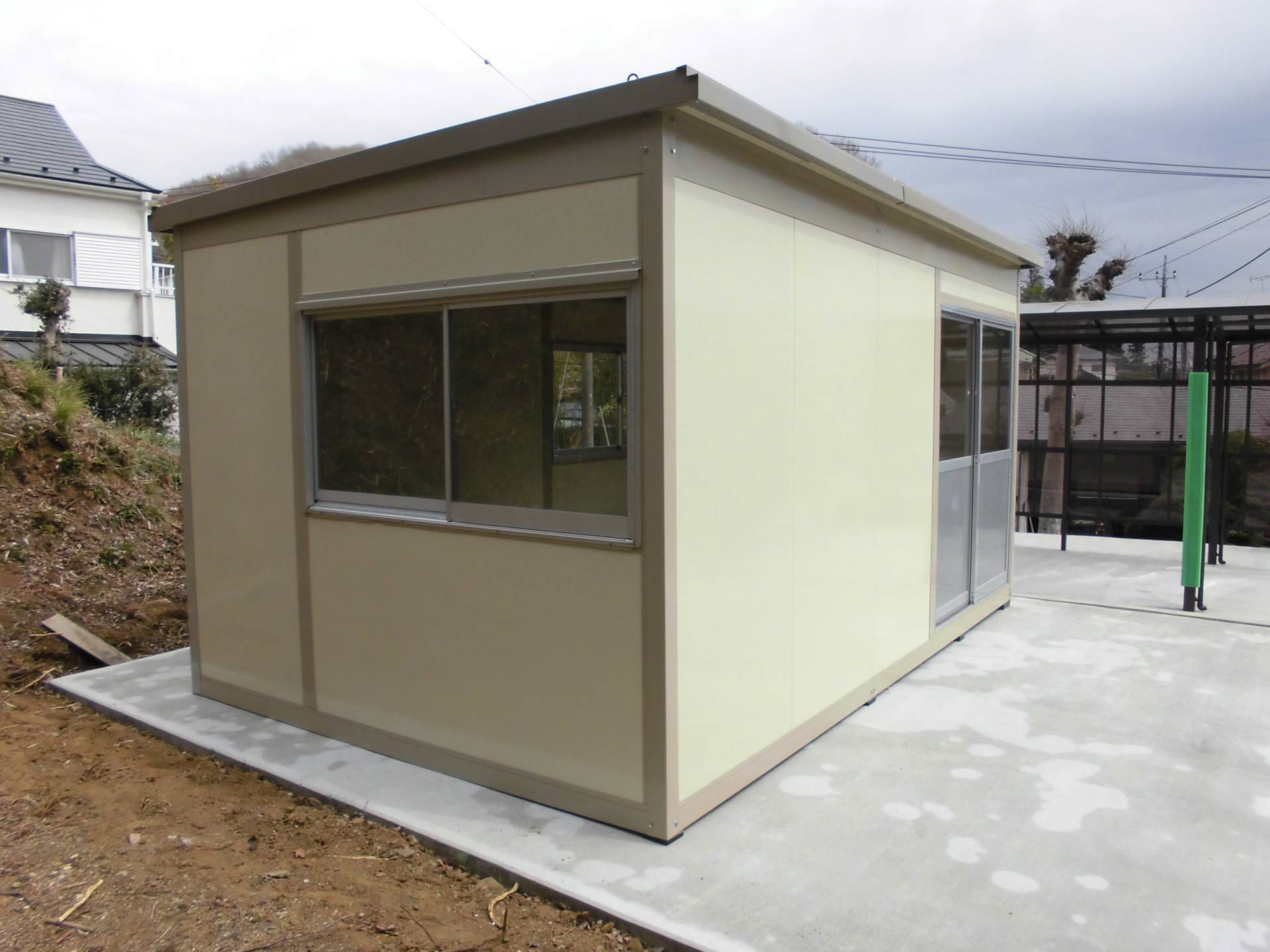 東京都町田市　パネルハウス(プレハブ)