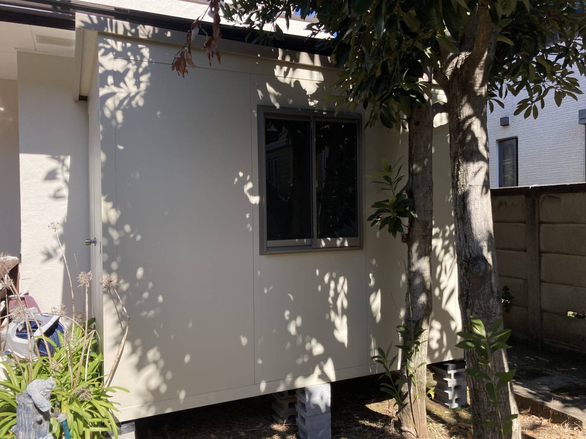 東京都世田谷区　パネルハウス(プレハブ)